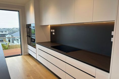 Photo of property in 3 Koheru Place, Long Bay, Auckland, 0630