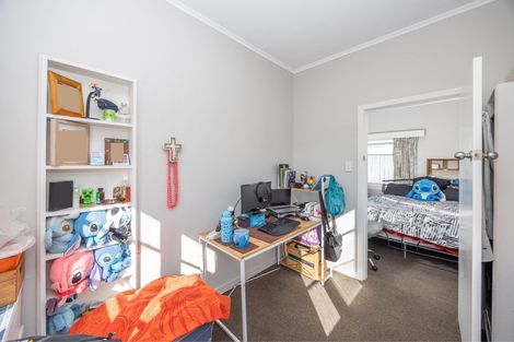 Photo of property in 15 Carey Street, Maeroa, Hamilton, 3200