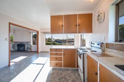 Photo of property in 2 Balmoral Place, Stoke, Nelson, 7011