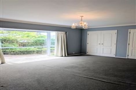 Photo of property in 1/52 Milford Road, Milford, Auckland, 0620
