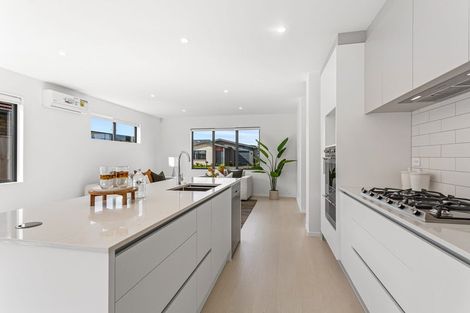 Photo of property in 76 Nganui Avenue, Takanini, Auckland, 2112