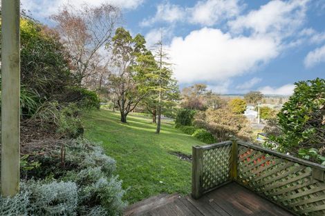 Photo of property in 6 Domain Road, Waipawa, 4210