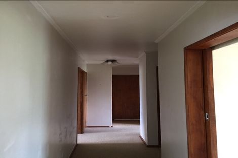 Photo of property in 77 Solar Road, Glen Eden, Auckland, 0602