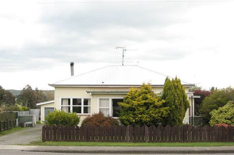 Photo of property in 62 Racecourse Road, Waipukurau, 4200