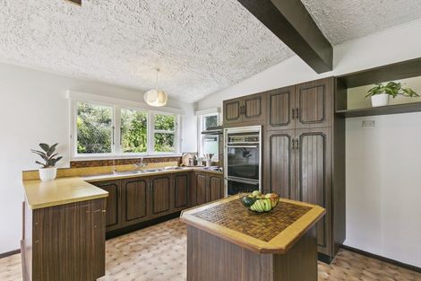 Photo of property in 69 Tannadyce Street, Strathmore Park, Wellington, 6022