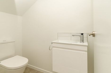 Photo of property in 87 Ngae Place, Mangere East, Auckland, 2024