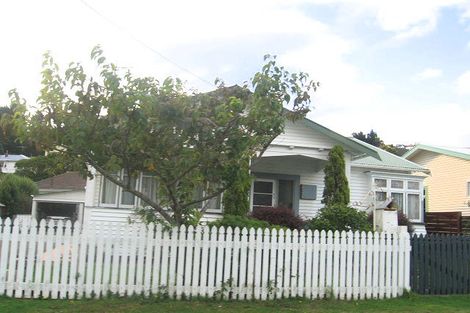 Photo of property in 8 Hildreth Street, Karori, Wellington, 6012