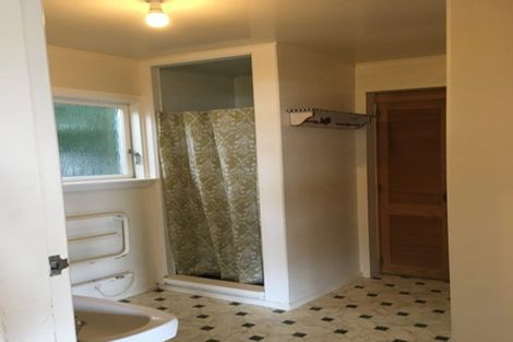 Photo of property in 60 Orangi Kaupapa Road, Northland, Wellington, 6012