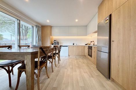 Photo of property in 2/38 Dee Street, St Albans, Christchurch, 8014