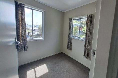 Photo of property in 16 Ceres Crescent, Johnsonville, Wellington, 6037