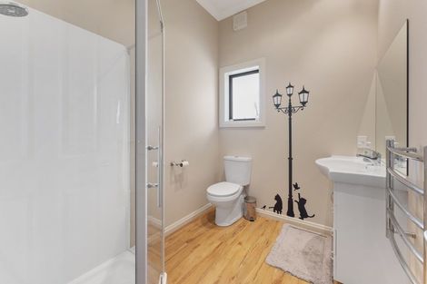 Photo of property in 11 Streets Way, Timberlea, Upper Hutt, 5018