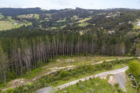 Photo of property in 197 Wishart Road, Helensville, 0875