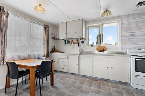 Photo of property in 1 Moa Place, Tokoroa, 3420