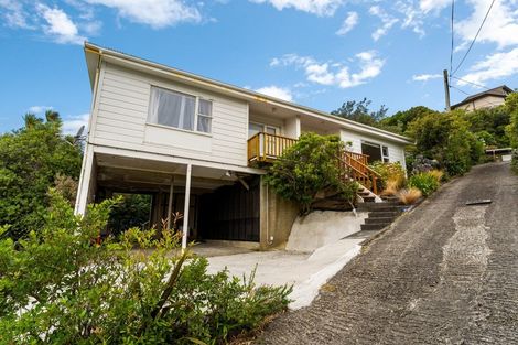 Photo of property in 30b Huntingdon Street, Northland, Wellington, 6012