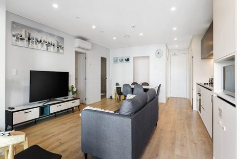 Photo of property in 215/3 Kaipiho Lane, Albany, Auckland, 0632