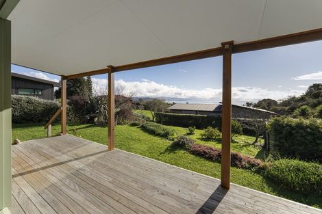 Photo of property in 19 Pohutukawa Place, Pohara, Takaka, 7183