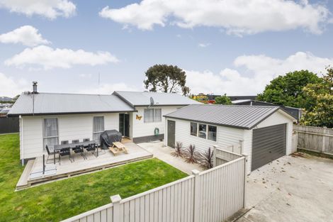 Photo of property in 8 Kaimanawa Street, Kelvin Grove, Palmerston North, 4414