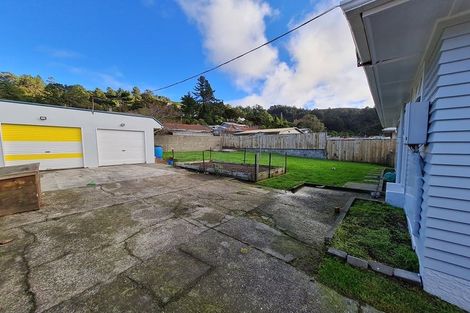 Photo of property in 23 Delaney Drive, Stokes Valley, Lower Hutt, 5019