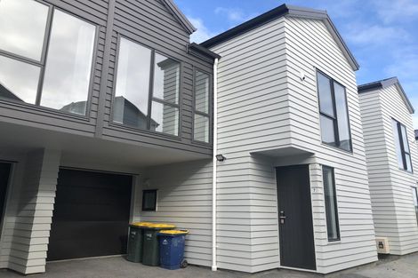 Photo of property in 7/21 Akoranga Drive, Northcote, Auckland, 0627