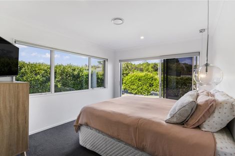 Photo of property in 2 Lancewood Lane, Kaukapakapa, Helensville, 0875