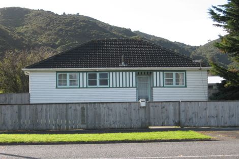 Photo of property in 101 Kowhai Street, Naenae, Lower Hutt, 5011