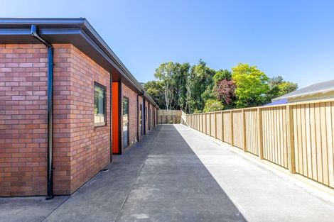 Photo of property in 28 York Street, Levin, 5510