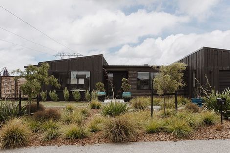 Photo of property in 9 Kaiwaru Place, Waikanae, 5036