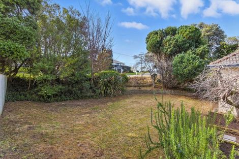 Photo of property in 25 Weka Road, Raumati Beach, Paraparaumu, 5032