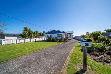 Photo of property in 25 Hunter Street, Hawera, 4610