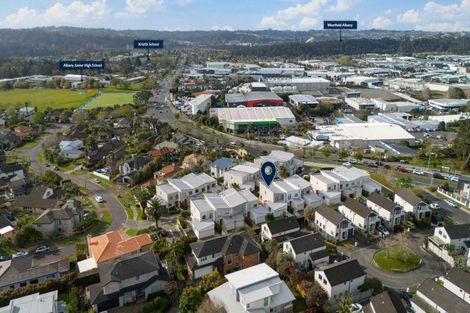 Photo of property in 18/40 Scarlet Oak Drive, Schnapper Rock, Auckland, 0632