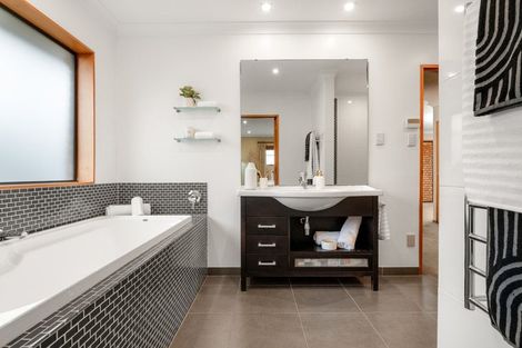 Photo of property in 78 Harrowfield Drive, Harrowfield, Hamilton, 3210
