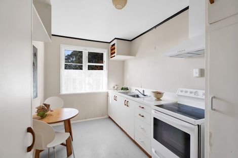 Photo of property in 117 Frankley Road, Frankleigh Park, New Plymouth, 4310