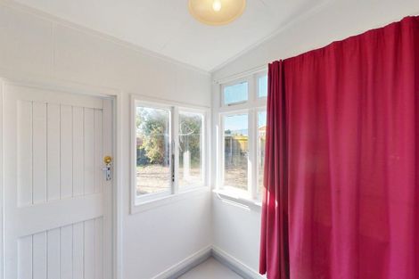 Photo of property in 36-38 Weraroa Road, Levin, 5510