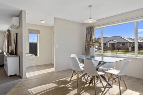 Photo of property in 15 Hampstead Close, Rangiora, 7400