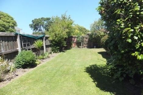 Photo of property in 102 Roberta Drive, Somerfield, Christchurch, 8024