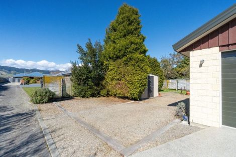 Photo of property in 6 Burnfield Way, Levin, 5510