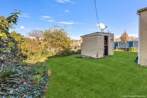 Photo of property in 616 Featherston Street, Roslyn, Palmerston North, 4414