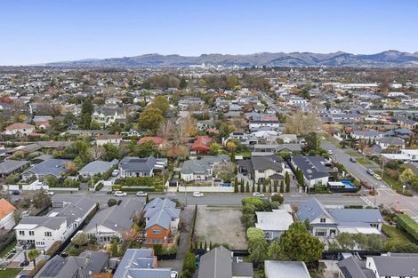 Photo of property in 87 Hawthorne Street, Strowan, Christchurch, 8052