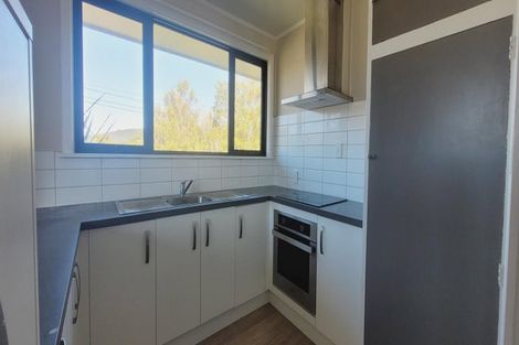 Photo of property in 54 Davidson Crescent, Tawa, Wellington, 5028