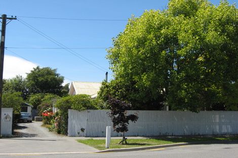 Photo of property in 50 Cleveland Street, Edgeware, Christchurch, 8013