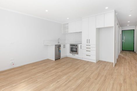 Photo of property in 28 York Street, Levin, 5510