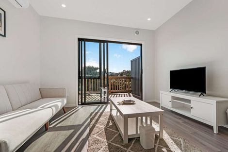 Photo of property in 4 St Claire Road, Silverdale, 0932