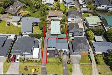 Photo of property in 2/4 Gibraltar Street, Howick, Auckland, 2014