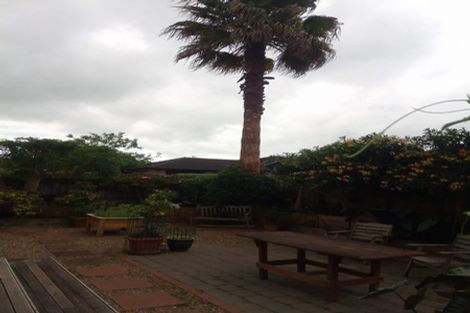 Photo of property in 77 Harris Street, Pukekohe, 2120