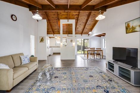 Photo of property in 9 Alley Place, Taradale, Napier, 4112