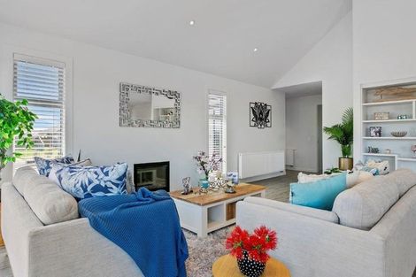 Photo of property in 32 Wai Terrace, Wharewaka, Taupo, 3330
