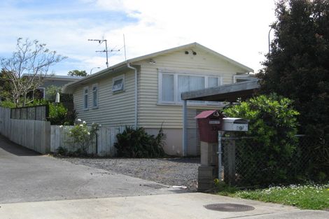Photo of property in 39 Miller Road, Mangere Bridge, Auckland, 2022