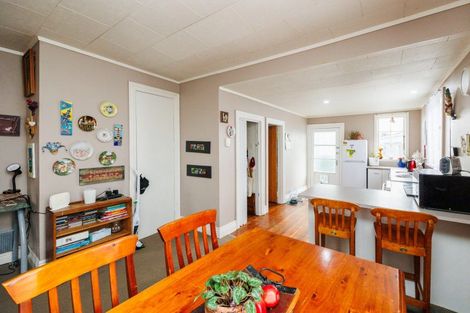 Photo of property in 38 Queen Street, Feilding, 4702