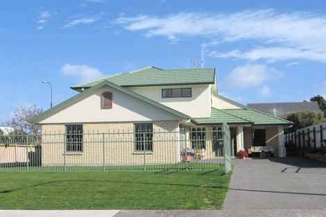Photo of property in 6 Hartford Avenue, Papamoa Beach, Papamoa, 3118