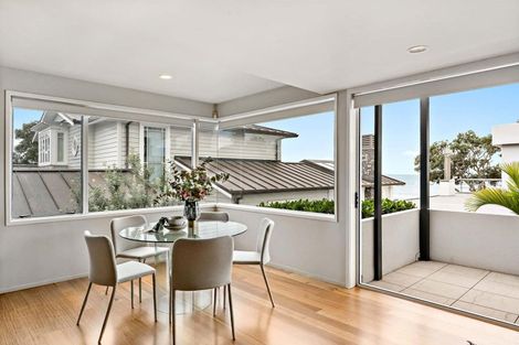 Photo of property in 8a /2 Audrey Road, Takapuna, Auckland, 0620